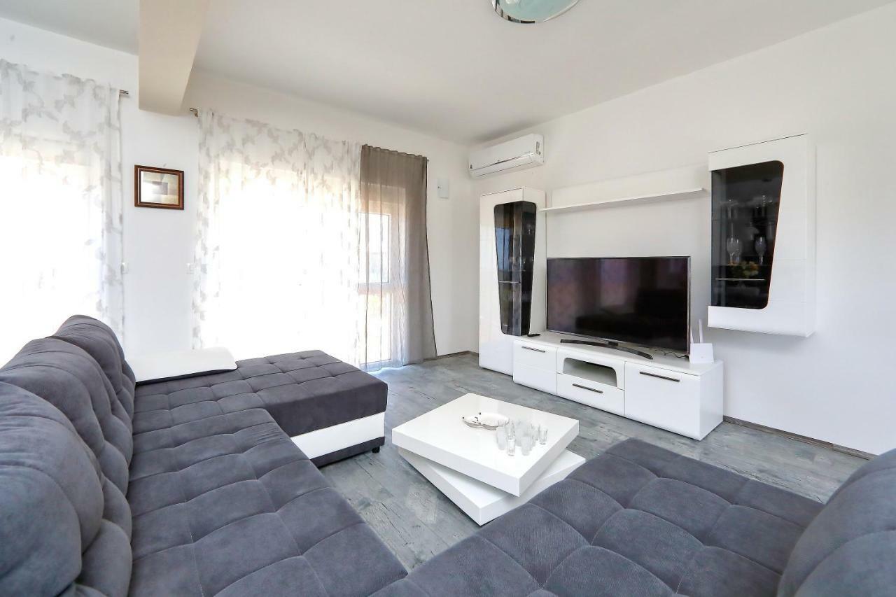 Panorama Hills Villa Debeljak Bagian luar foto
