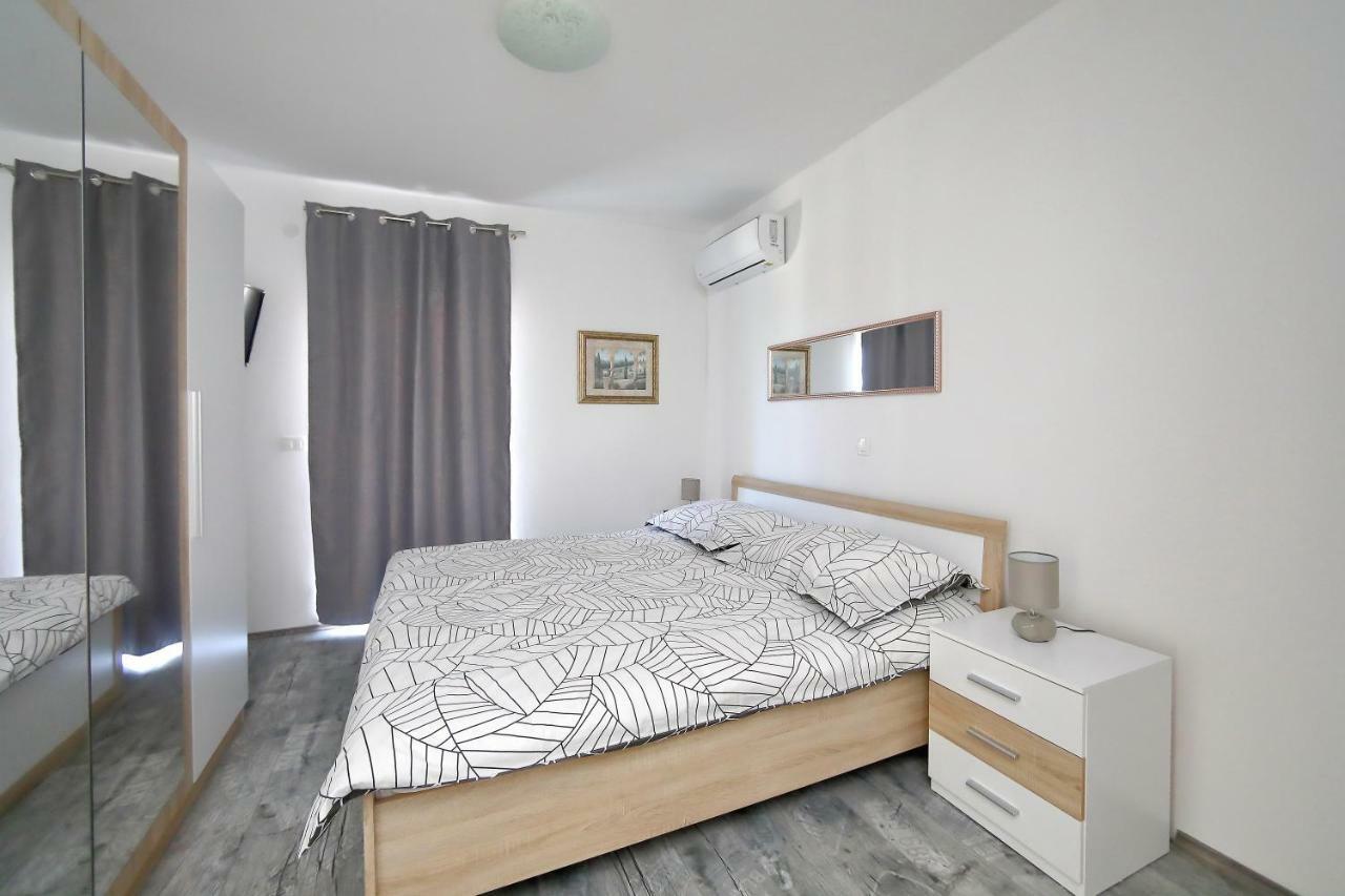 Panorama Hills Villa Debeljak Bagian luar foto